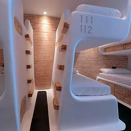 Hostel Mycocoon Mykonos Town