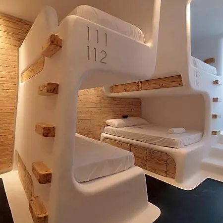 Hostel Mycocoon *