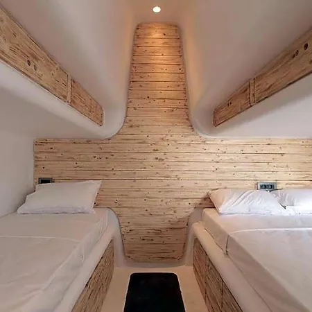 Mycocoon Hostel Mykonos Town